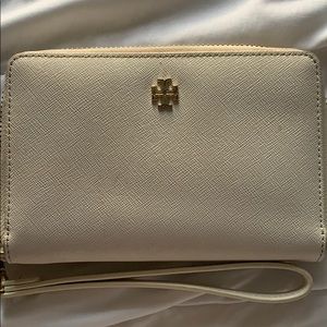 Tory Burch wristlet wallet